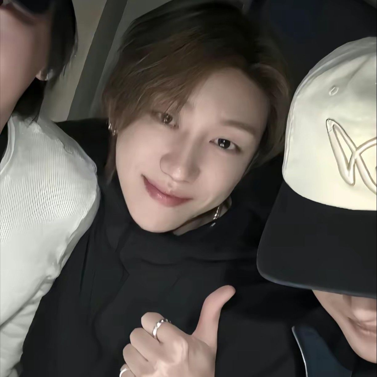 Behind-the-scenes cut of The 8 (SEVENTEEN)