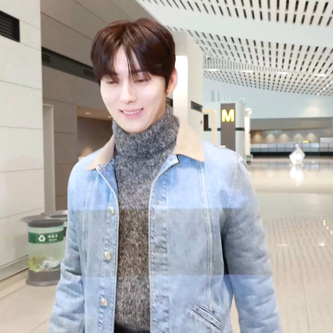 Latest photo of Hwang Minhyun