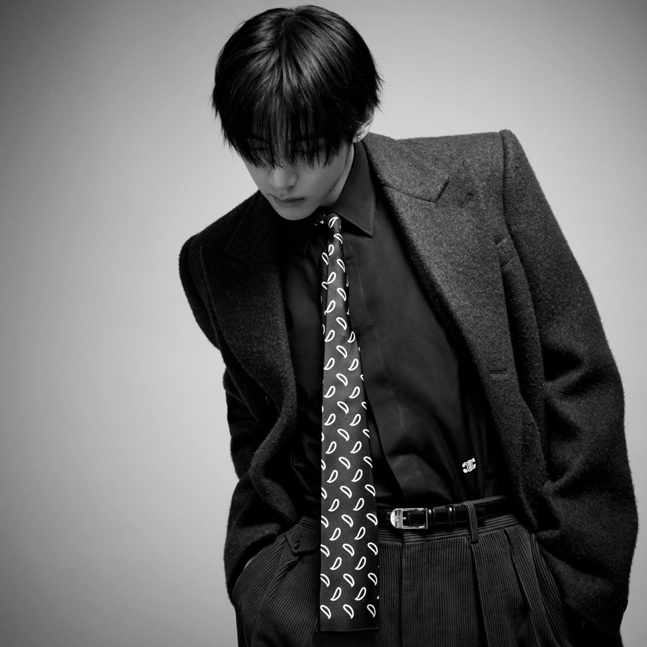 Foto terbaru V (BTS)