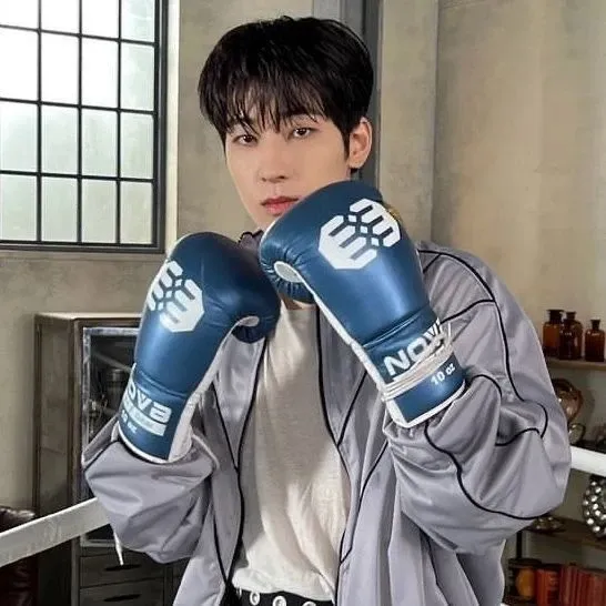 Behind-the-scenes cut of Wonwoo (SEVENTEEN)