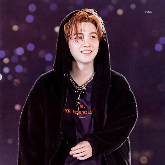 Potret di balik layar SUGA (BTS)