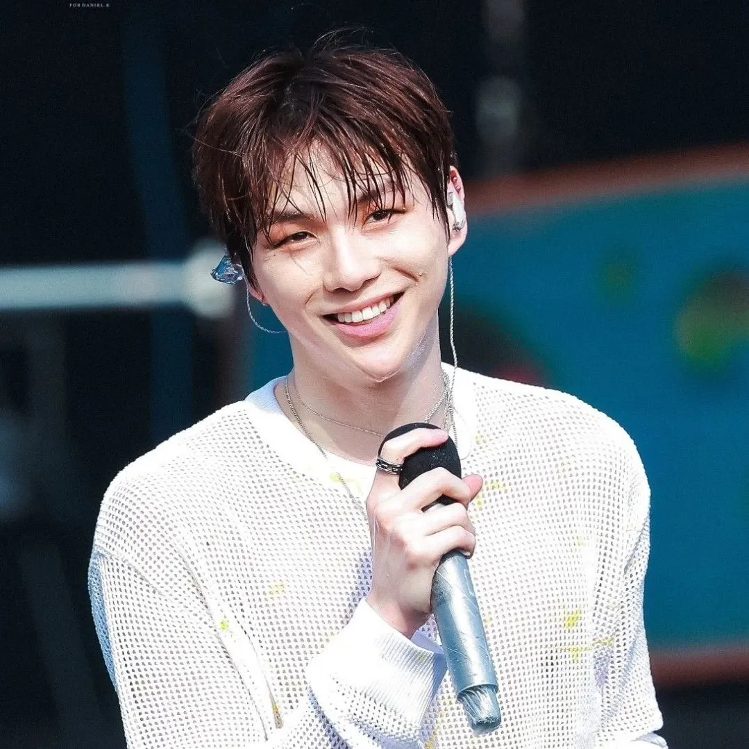 Foto aktivitas terbaru Kang Daniel