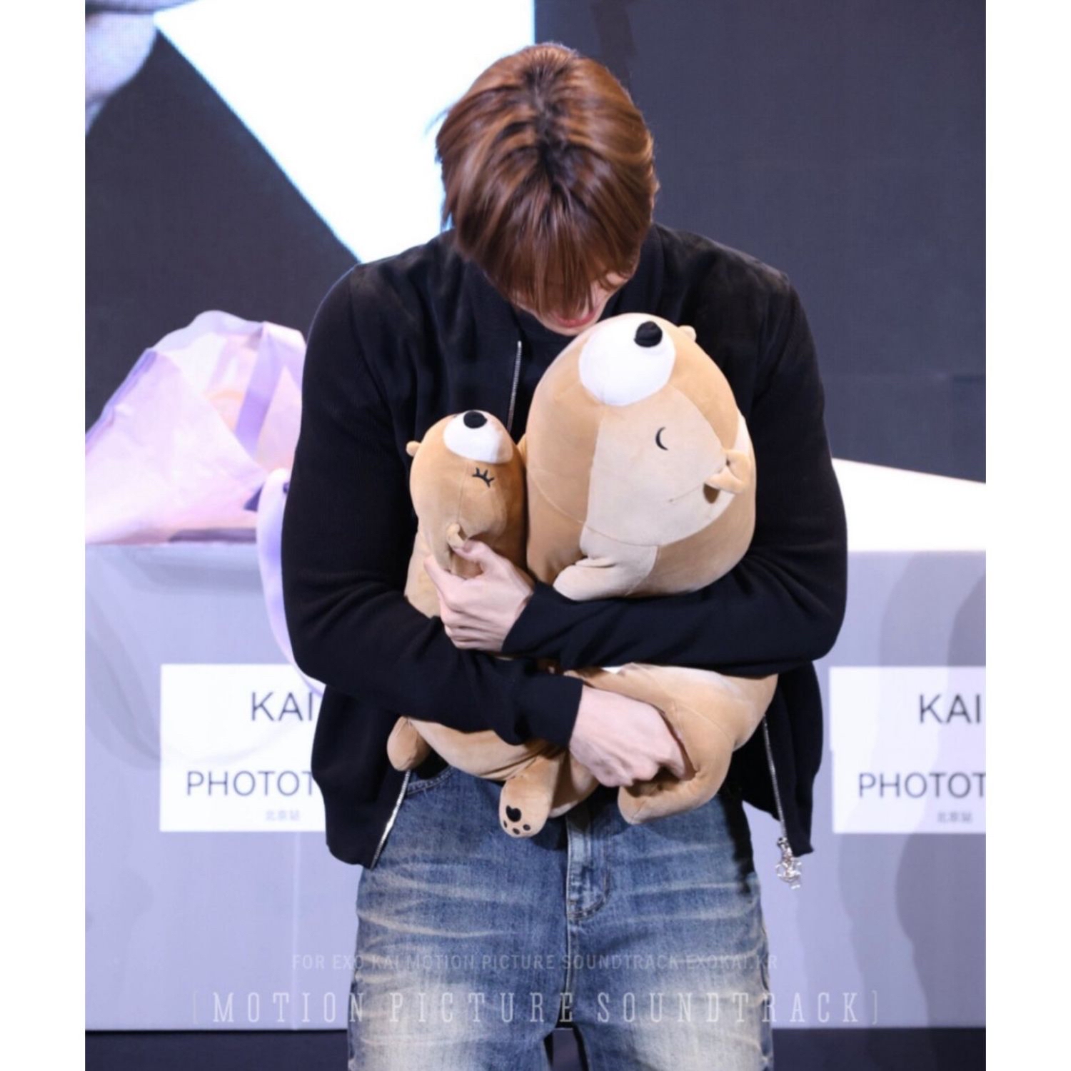 Kai (EXO)粉絲拍下的瞬間