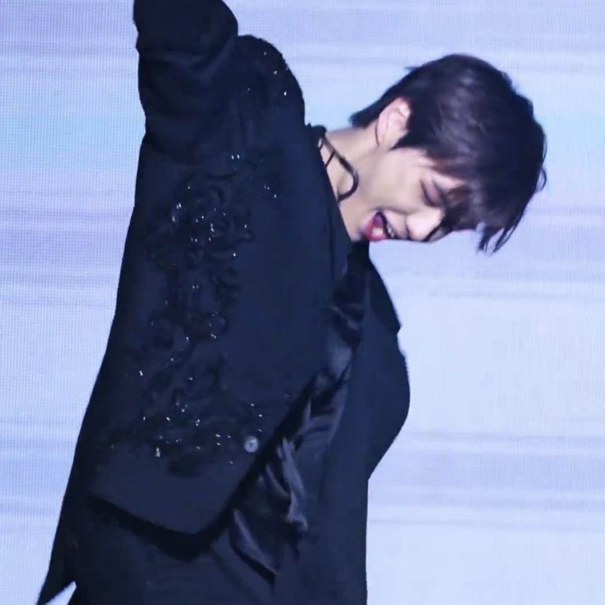 강다니엘 최근 활동샷