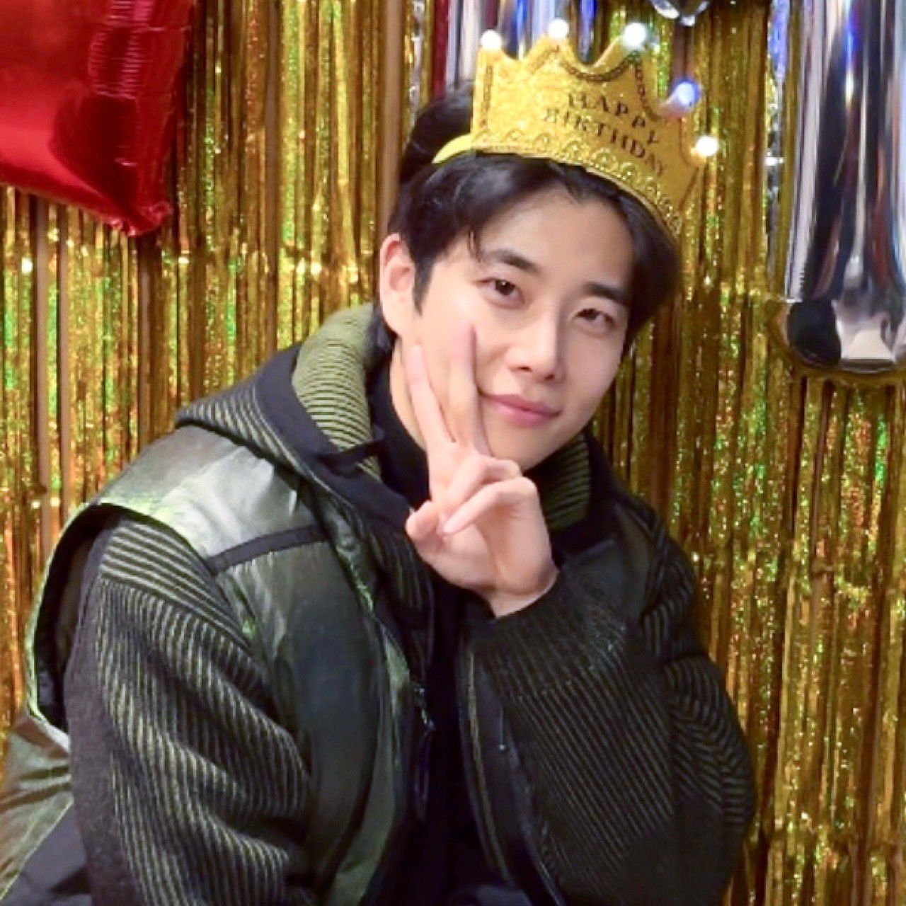 Behind-the-scenes cut of MJ (ASTRO)