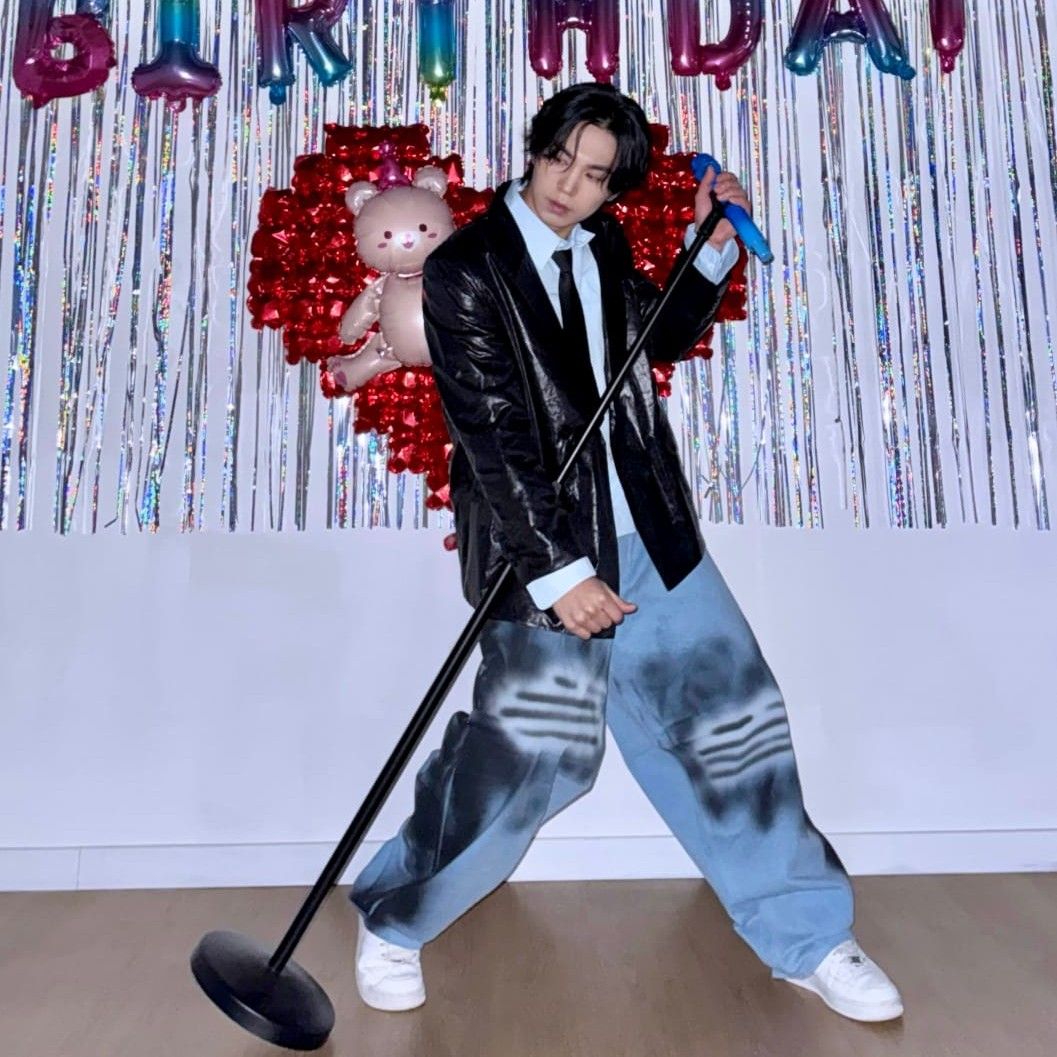 Behind-the-scenes cut of Rocky