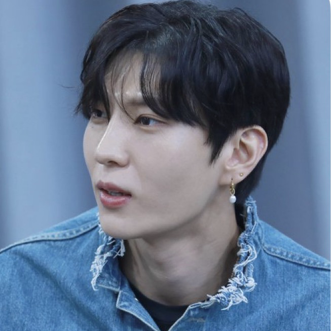 Posting K-POP populer yang disukai penggemar