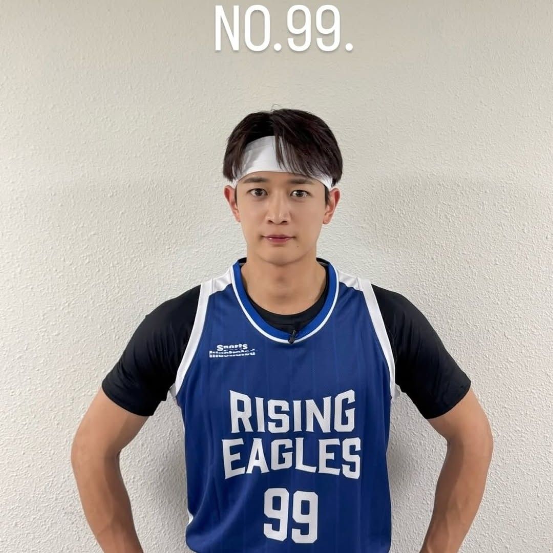 Recent activity shot of Minho (SHINee)