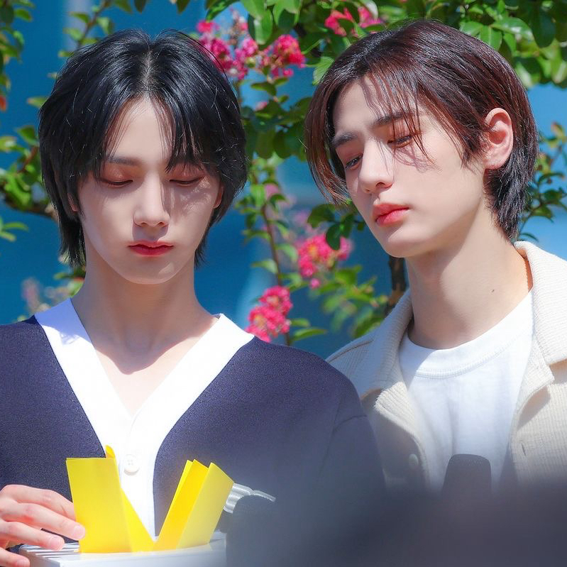 A moment captured by BOYNEXTDOOR's fan