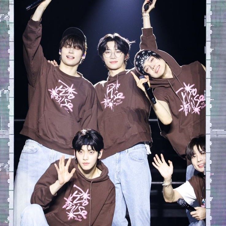 TOMORROW X TOGETHER的最新活動照片