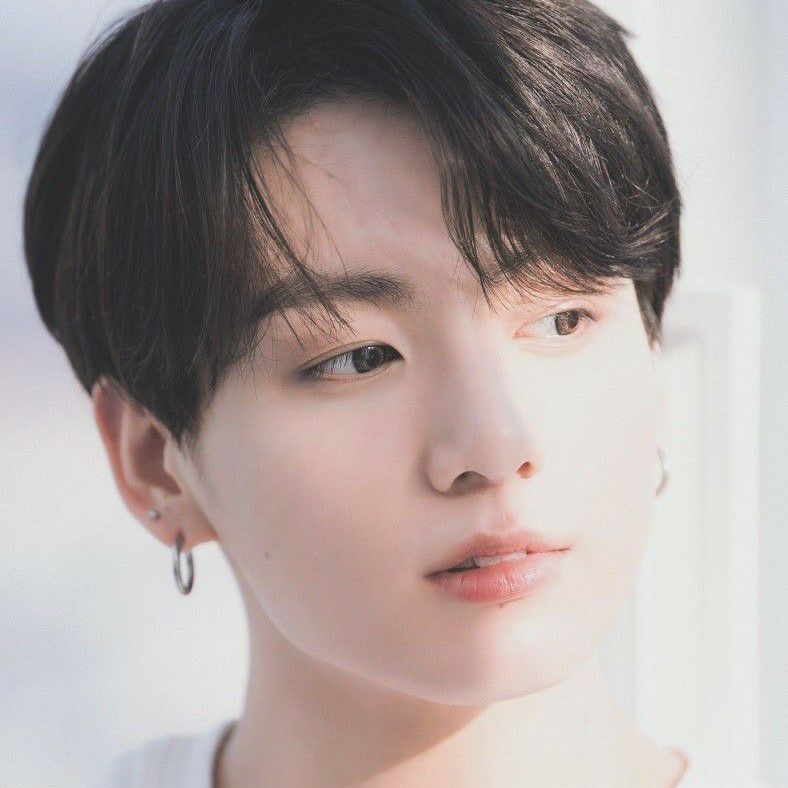 정국 (방탄소년단)의 최신 사진