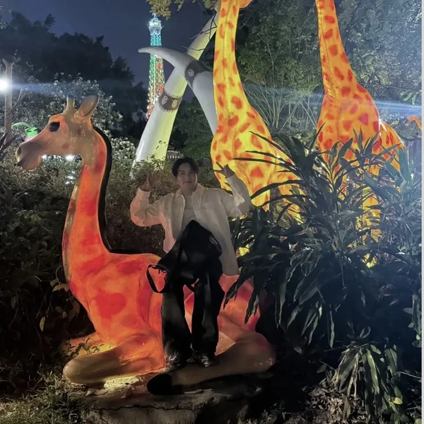 팬들이 사랑하는 려욱 (슈퍼주니어)의 인기 프로필 사진