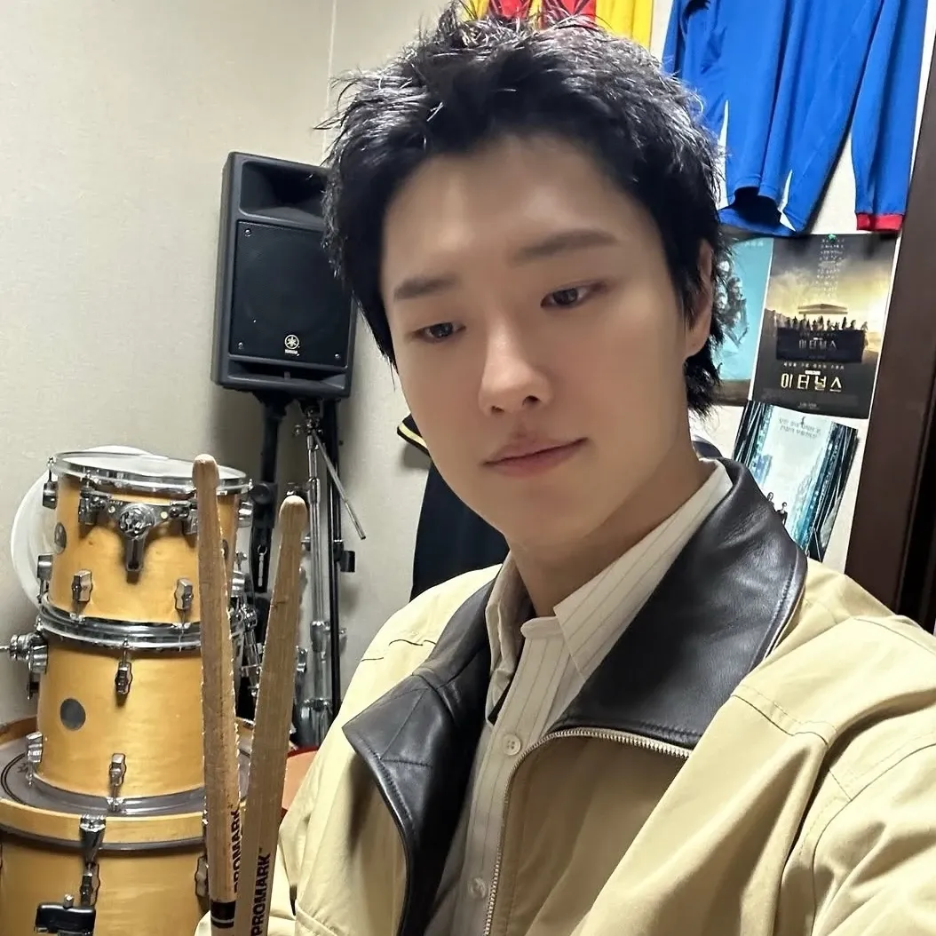 A moment captured by WOODZ's fan