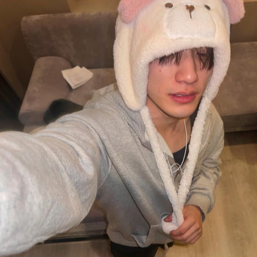 Latest photo of Bang Yedam