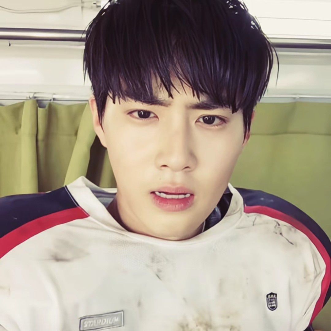 A moment captured by Suho (EXO)'s fan