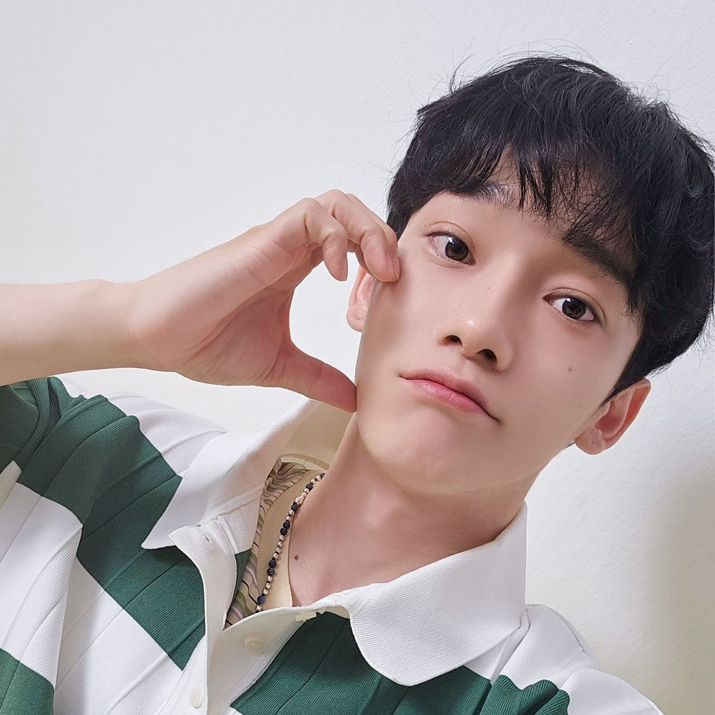 첸 (EXO)의 최신 사진