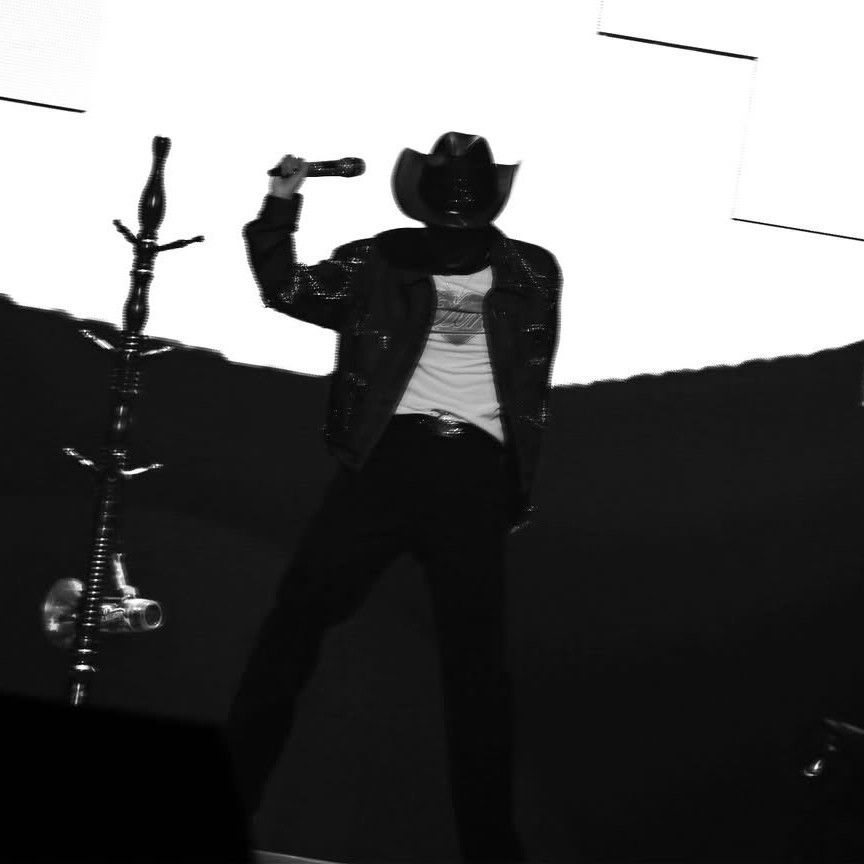 Foto aktivitas terbaru Jin (BTS)