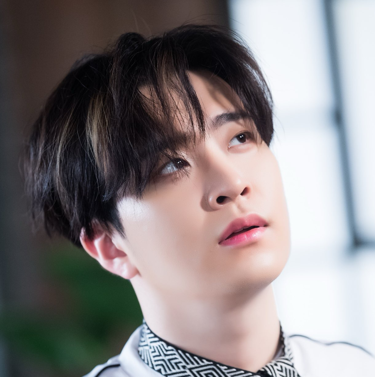 Behind-the-scenes cut of Youngjae (GOT7)
