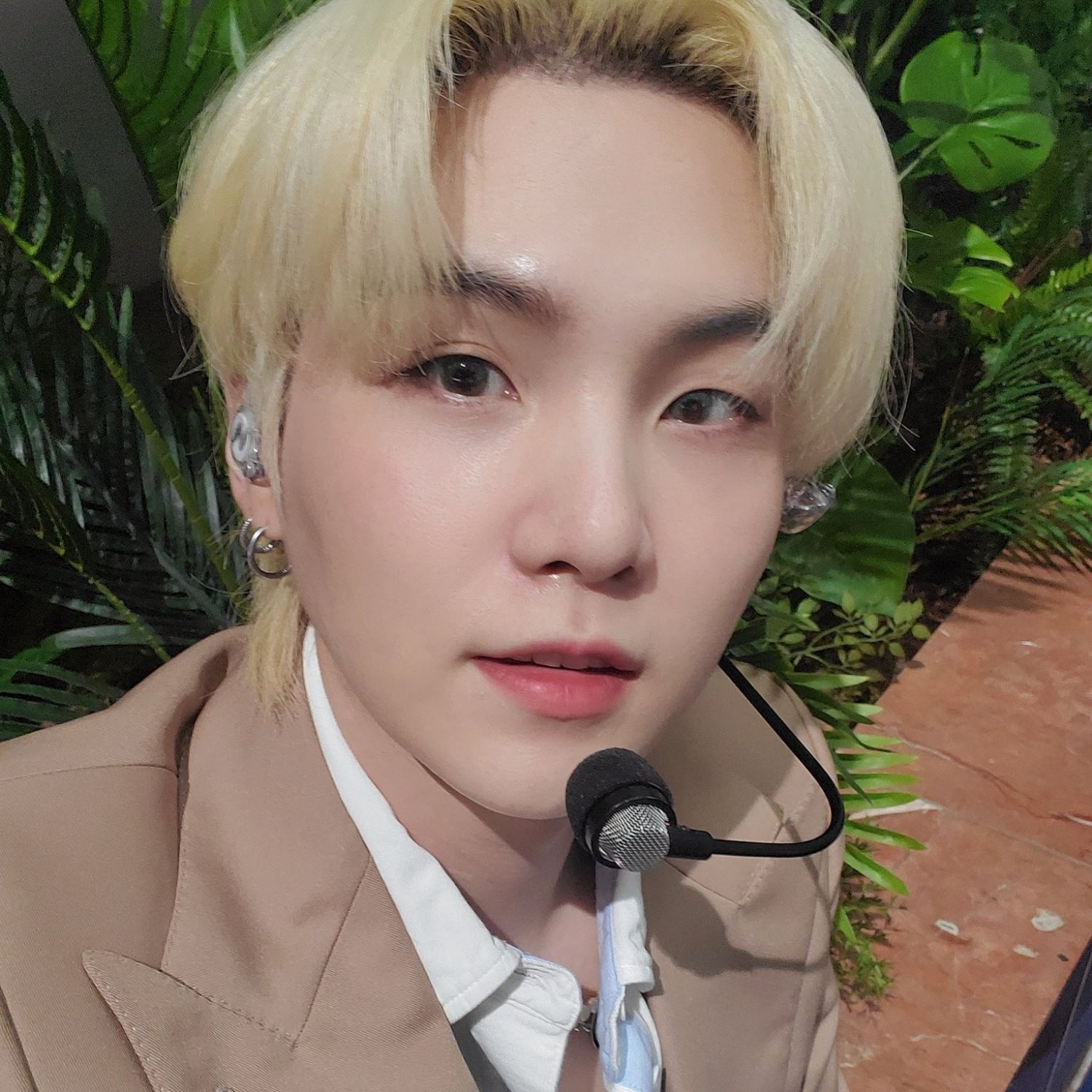 A moment captured by SUGA (BTS)'s fan