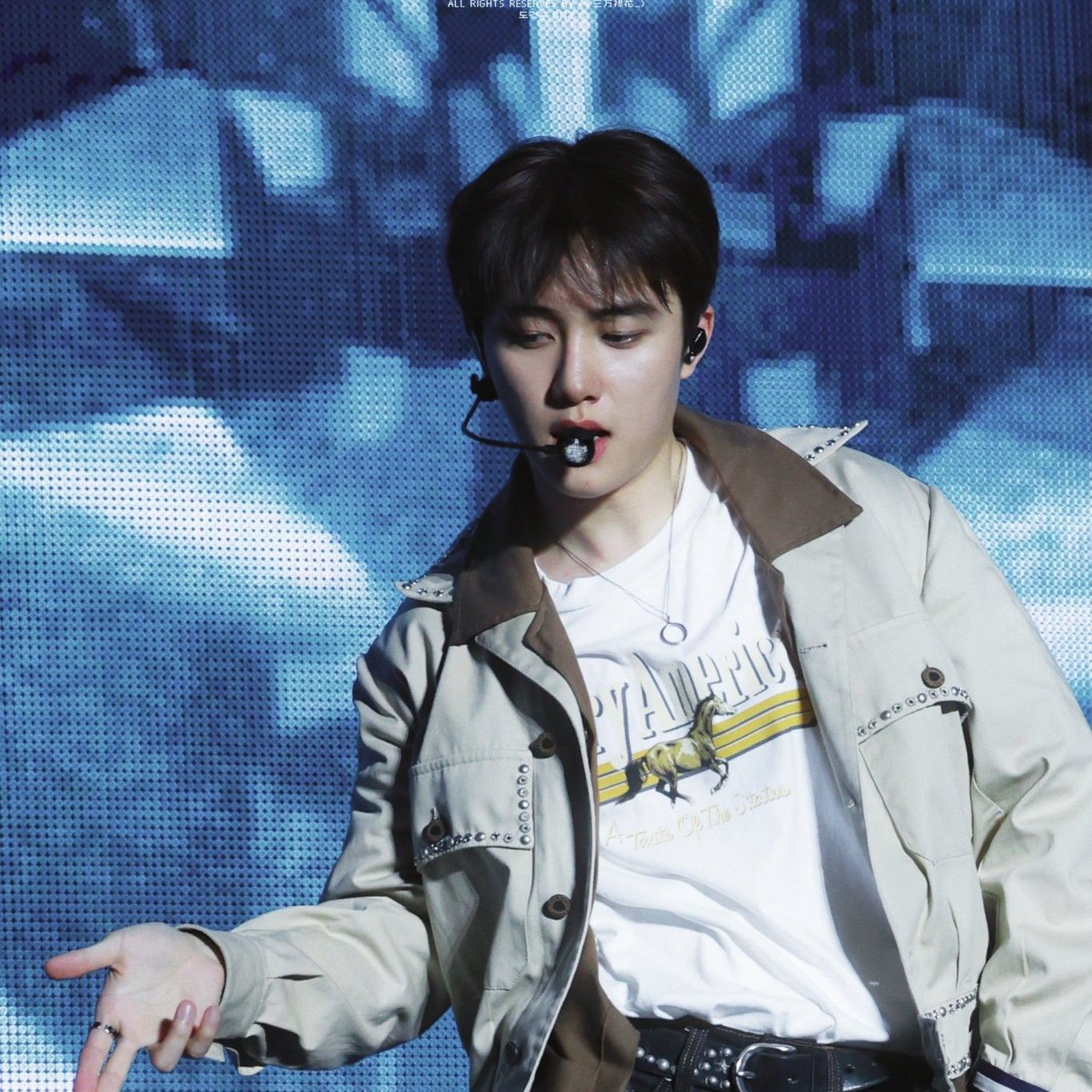 Behind-the-scenes cut of D.O. (EXO)