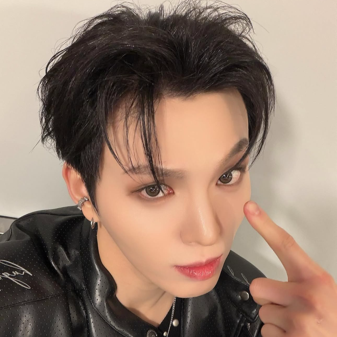 Recent activity shot of HEECHAN (DKB)