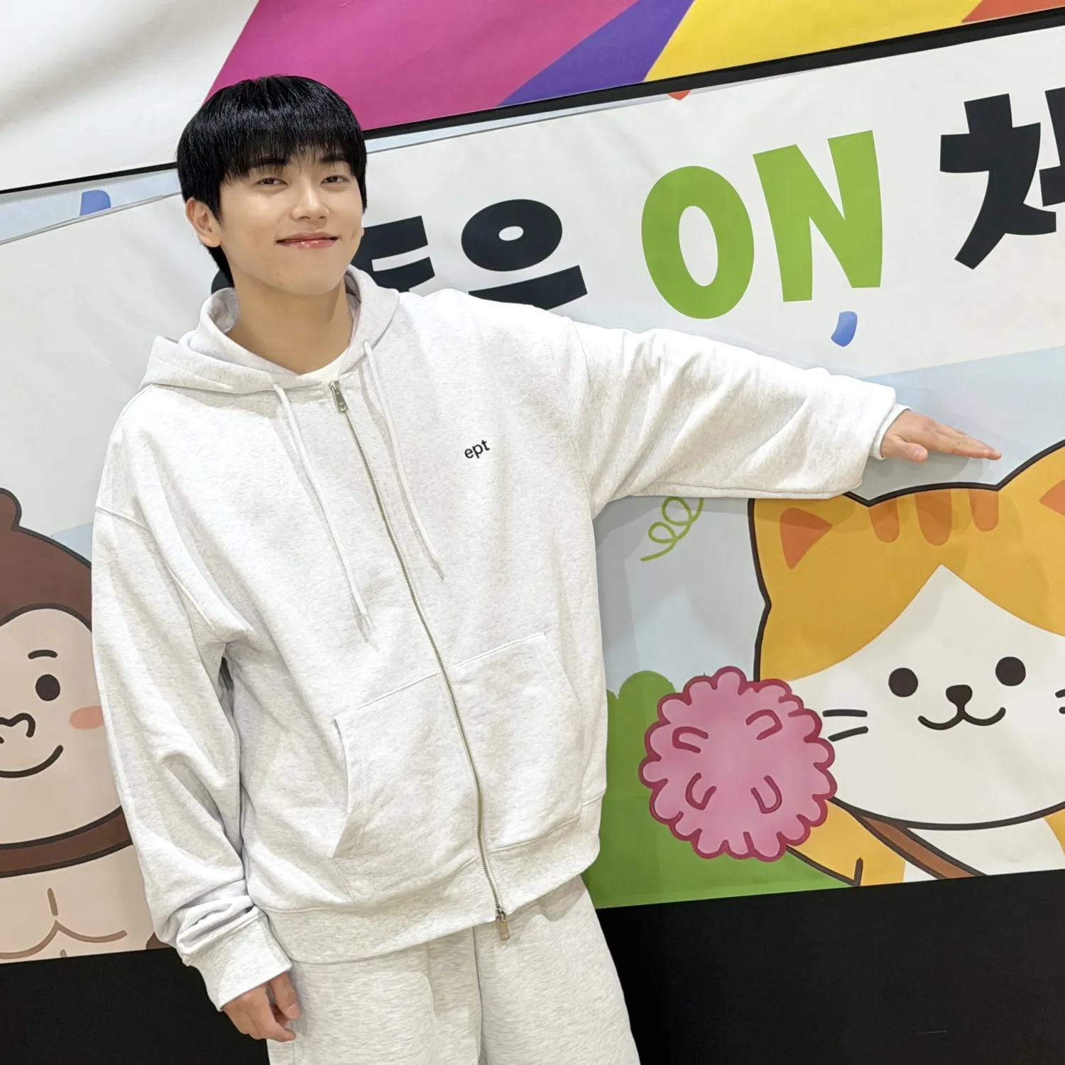 Behind-the-scenes cut of Minkyun (ONF)