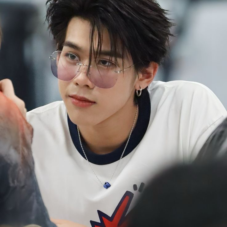 Latest photo of Tui (LYKN)