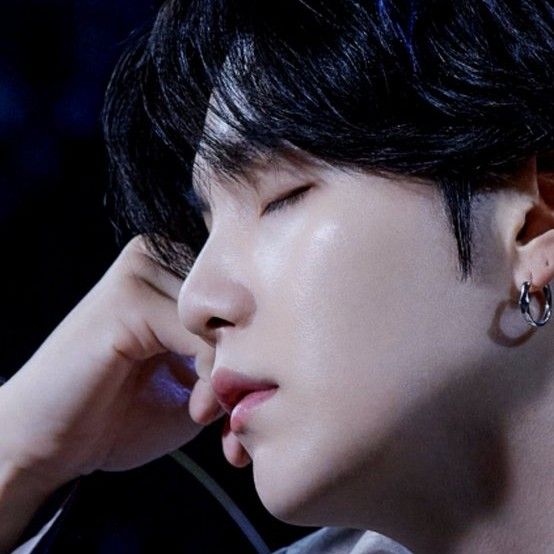Momen yang diabadikan oleh penggemar SUGA (BTS)