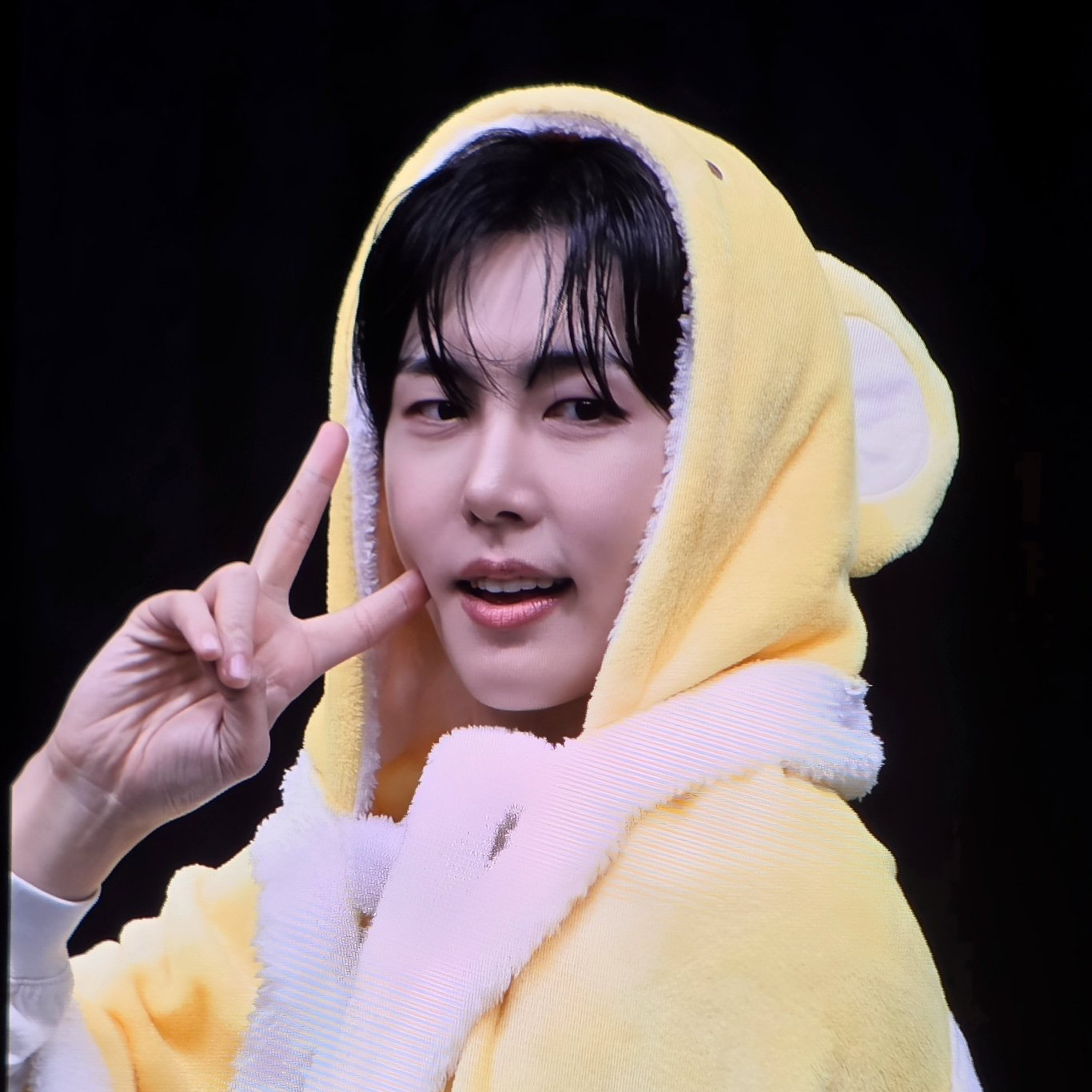 Latest photo of Jaeyoon (SF9)