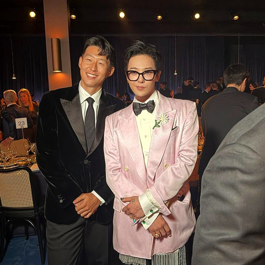 G-DRAGON (BIGBANG)的最新活動照片