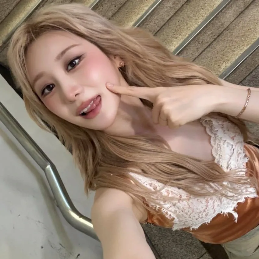 李彩演的最新照片