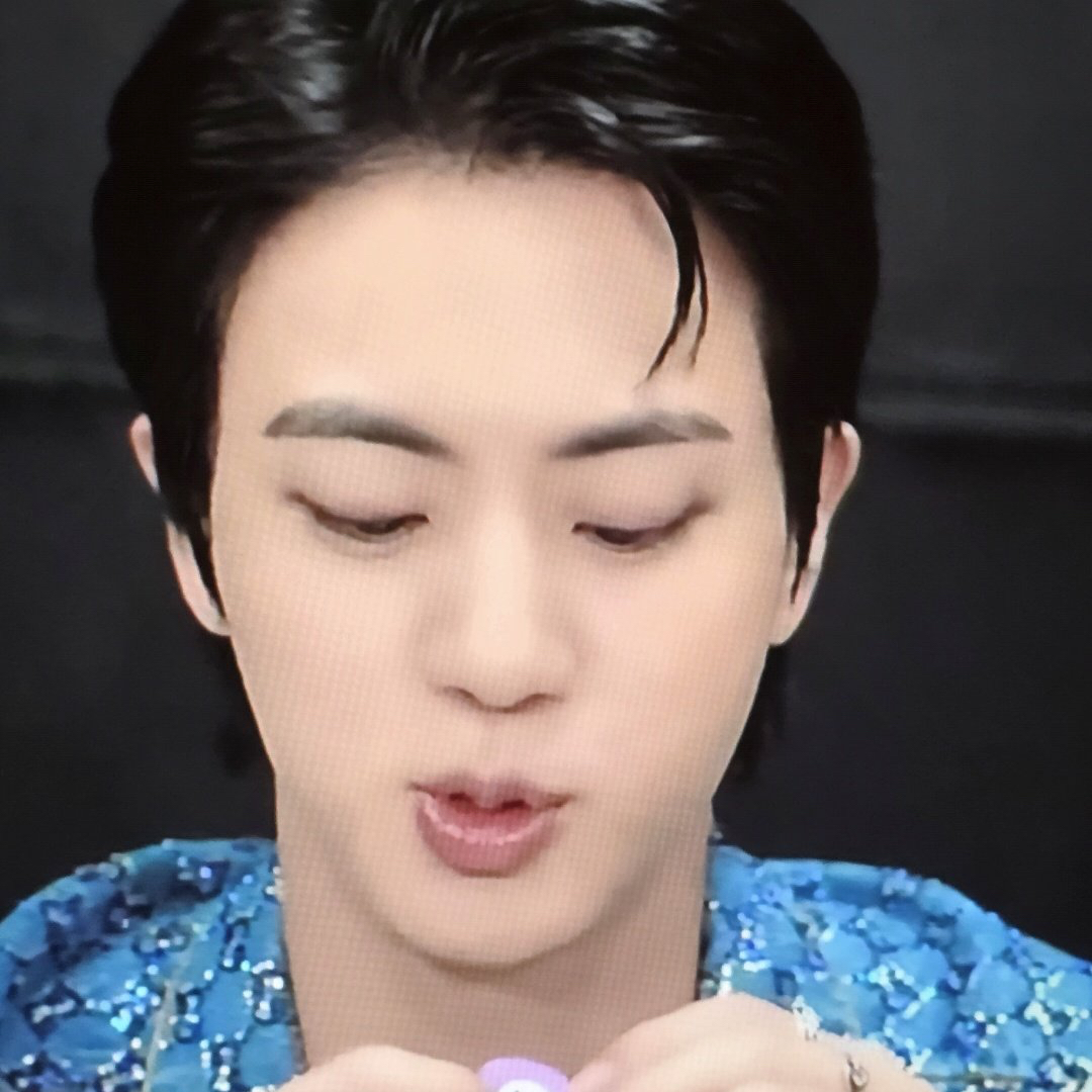 Foto terbaru Jin (BTS)