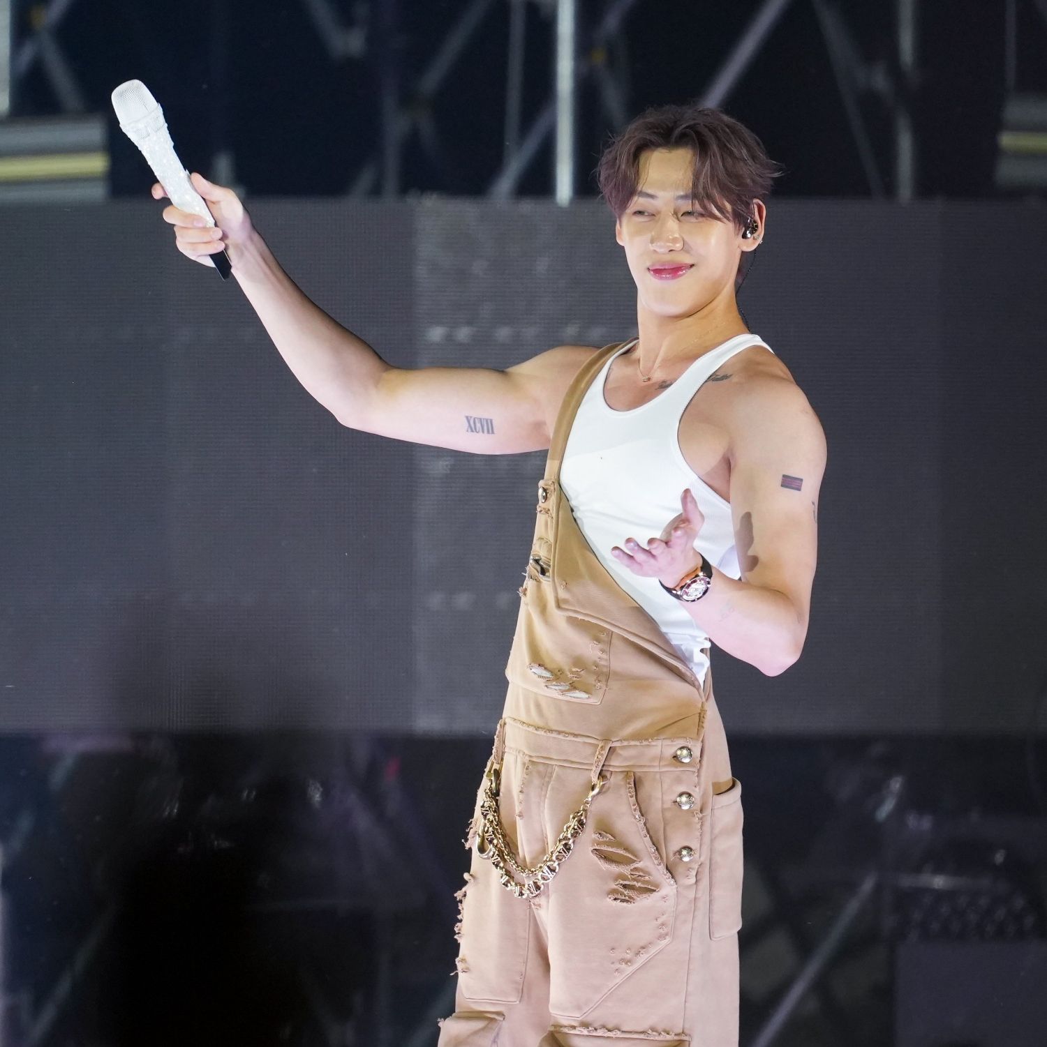 Latest photo of Bambam (GOT7)