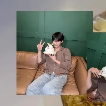 Popular profile picture of HYUK (OMEGA X) loved by fans