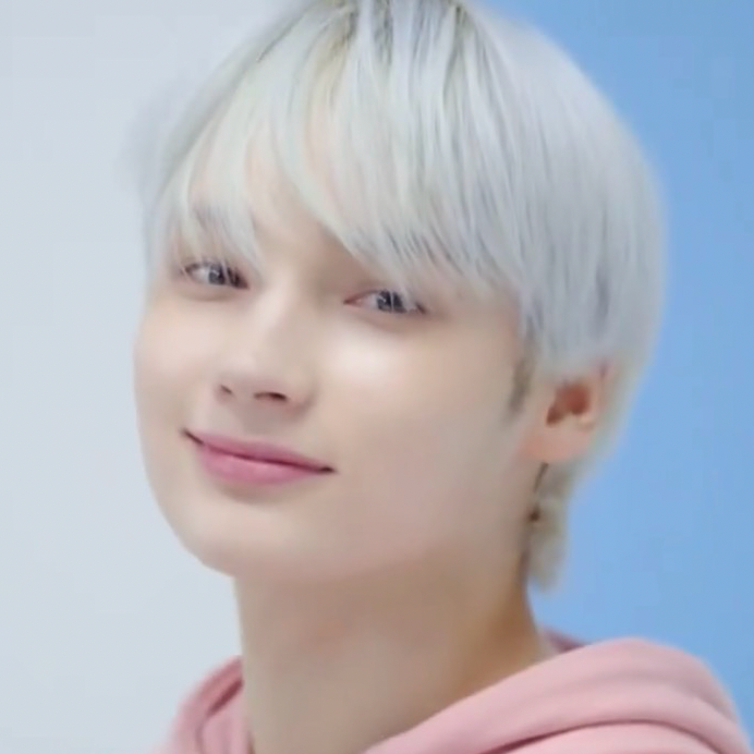 Behind-the-scenes cut of HueningKai (TOMORROW X TOGETHER)