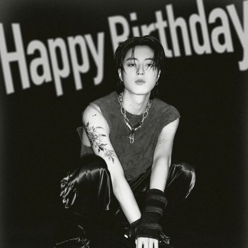 Popular K-POP post loved by fans