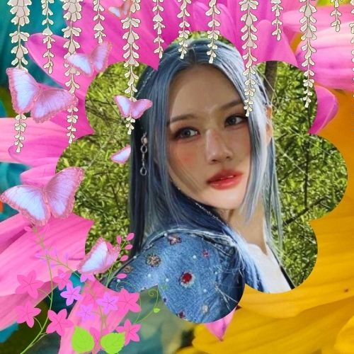 A moment captured by Siyeon (DREAMCATCHER)'s fan