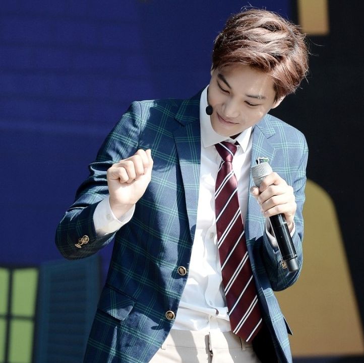 Kai (EXO)的最新照片