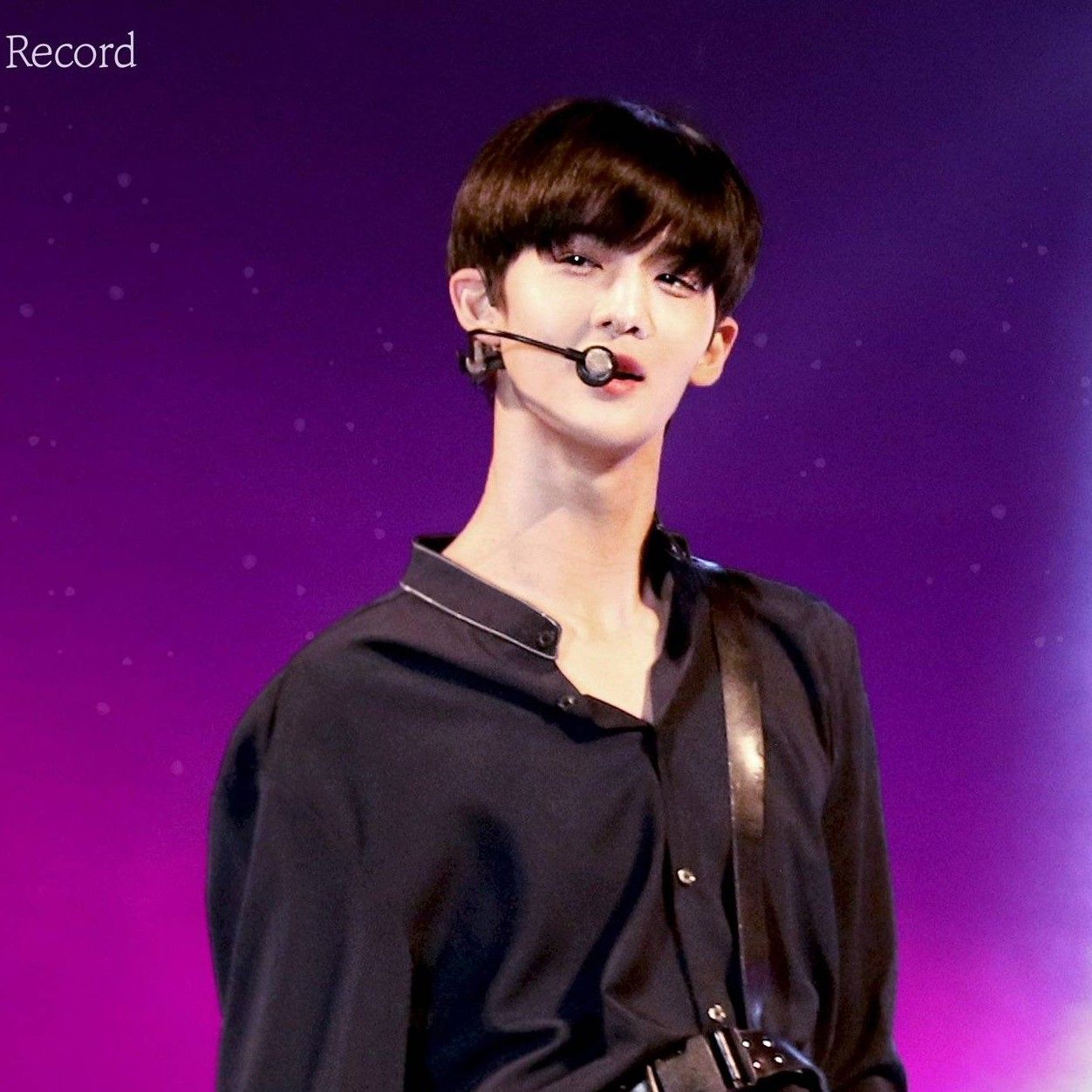 Behind-the-scenes cut of Bae Jinyoung