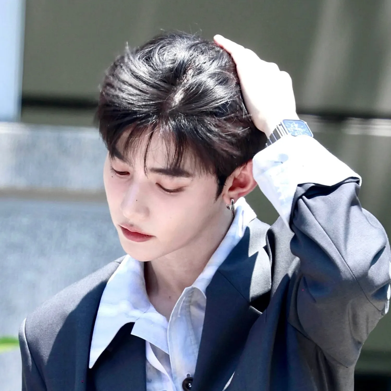 Behind-the-scenes cut of Zhang Hao (AND2BLE)