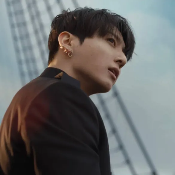 정국 (방탄소년단)의 최신 사진