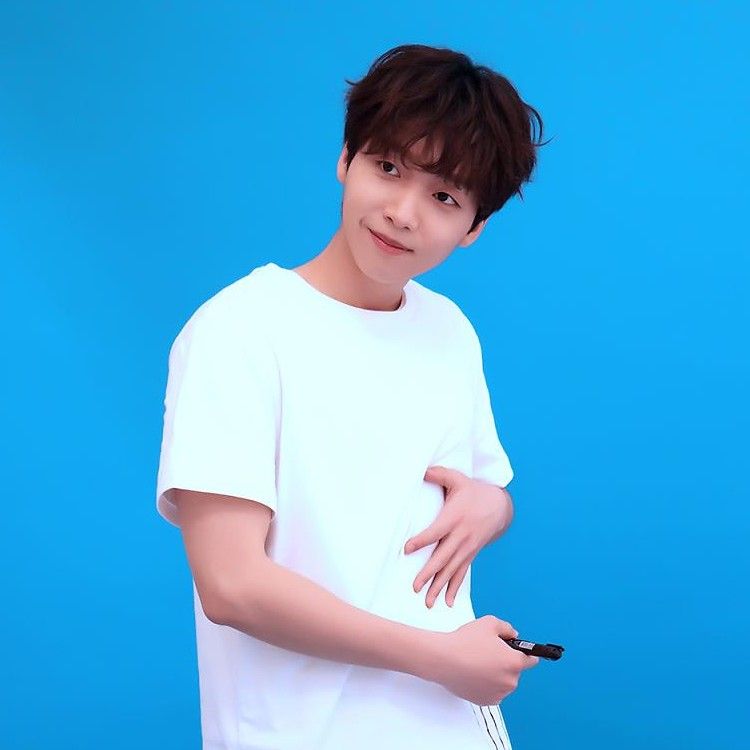 A moment captured by Jeong Sewoon's fan