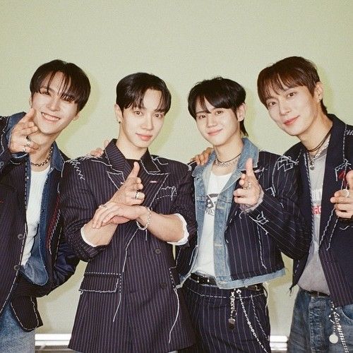 Foto aktivitas terbaru Highlight