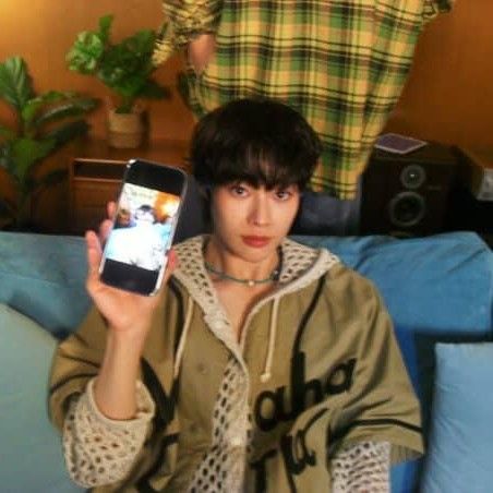 Foto terbaru Hanbin (TEMPEST)