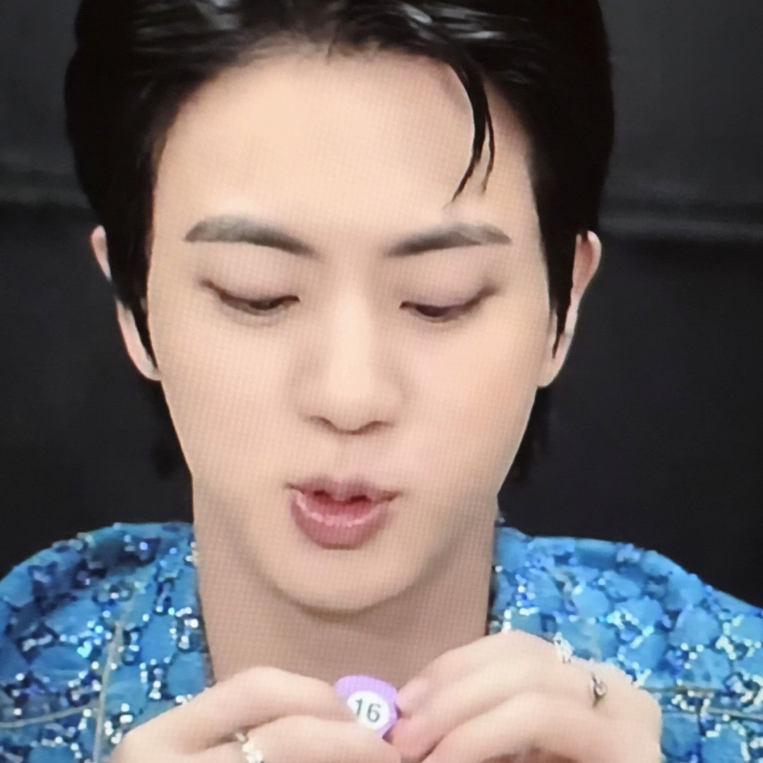 Foto terbaru Jin (BTS)