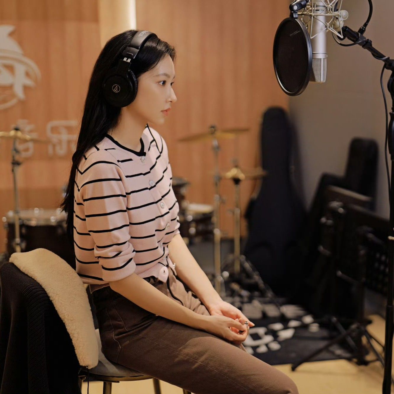 A moment captured by Cheng Xiao's fan