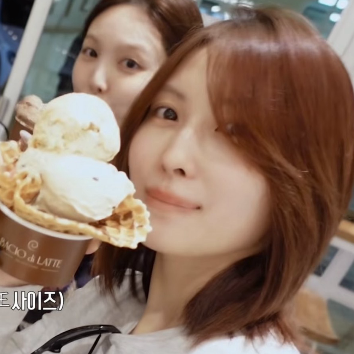 Momo (TWICE)粉絲拍下的瞬間