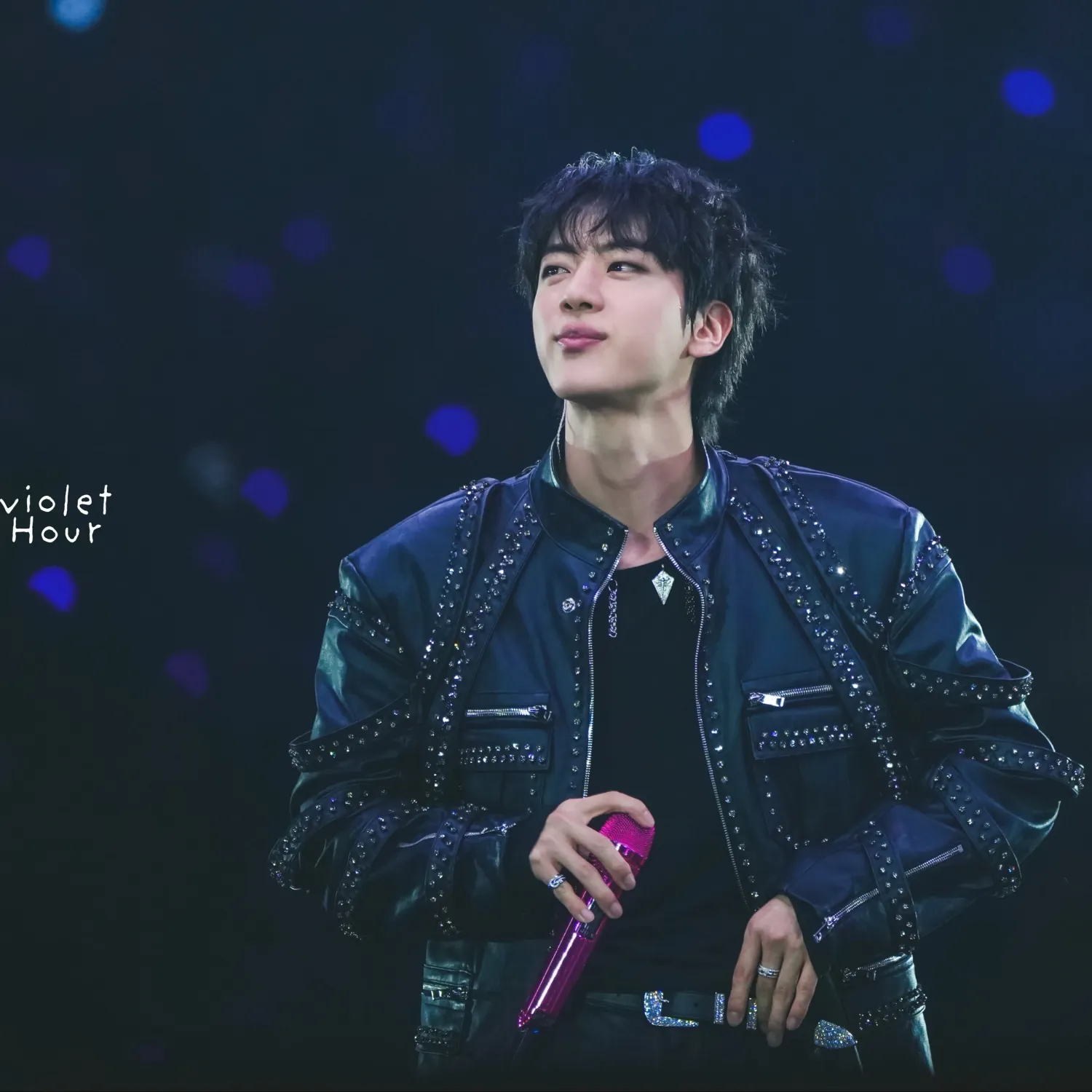 진 (방탄소년단)의 비하인드 컷