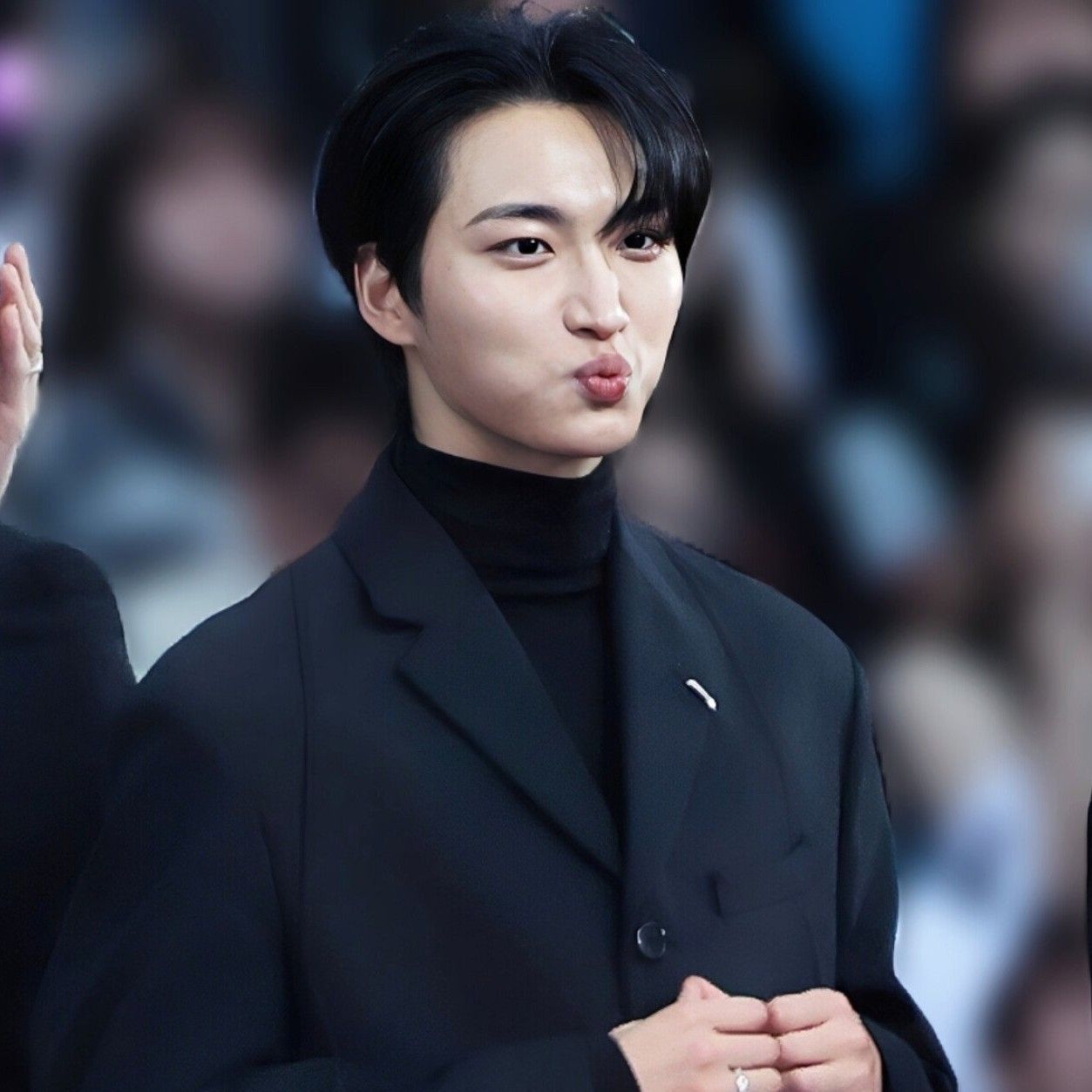 에이티즈의 비하인드 컷