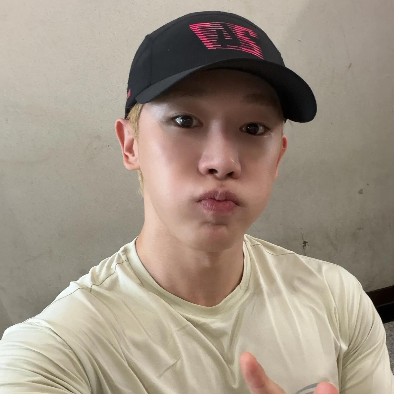 A moment captured by Wonho's fan